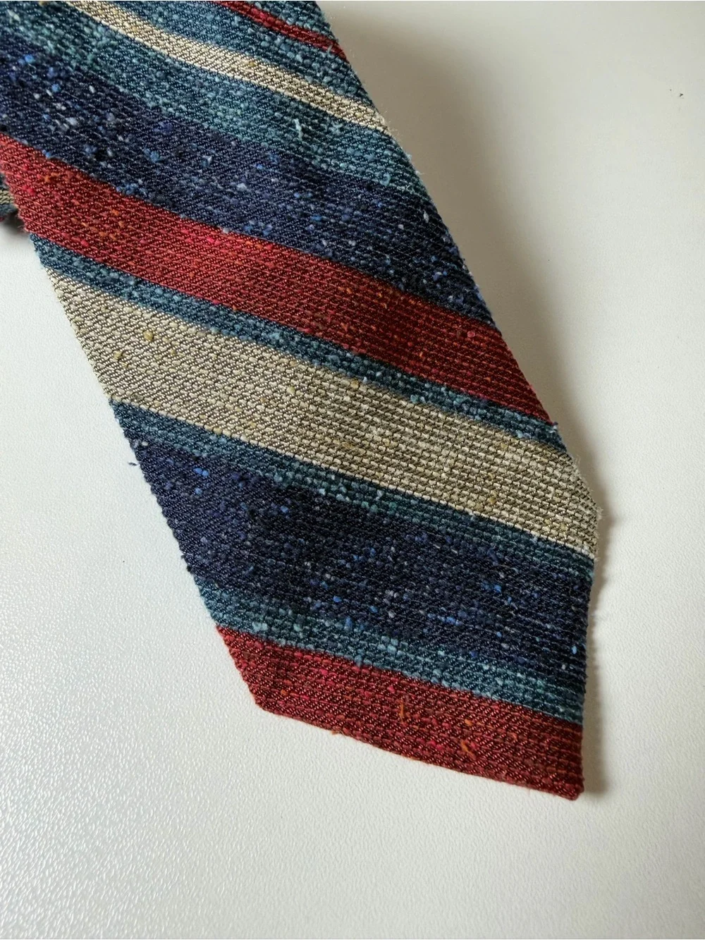J. Crew Hand Made 100% Linen Navy Knit Tie with Red and Cream Stripes Classic